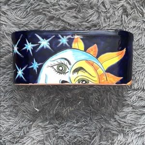 Ceramic Sun/Moon Oval Decoration